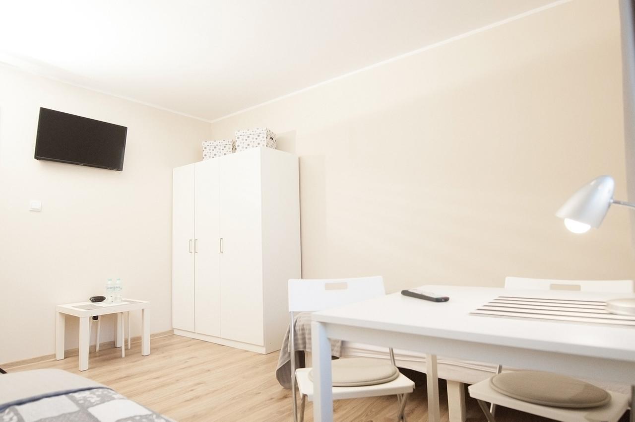 Apartamenty Na Debcu 波兹南 外观 照片